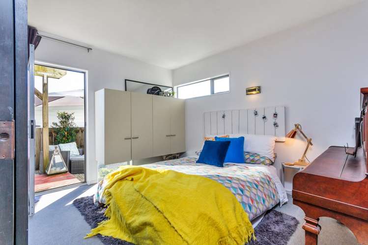 14a Holiday Road Stanmore Bay_13