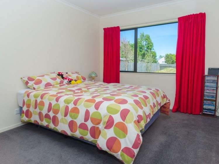 31a Charles Street Carterton_10