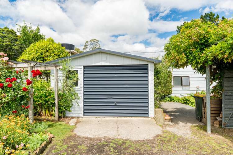 31 Lake View Street Waihola_24