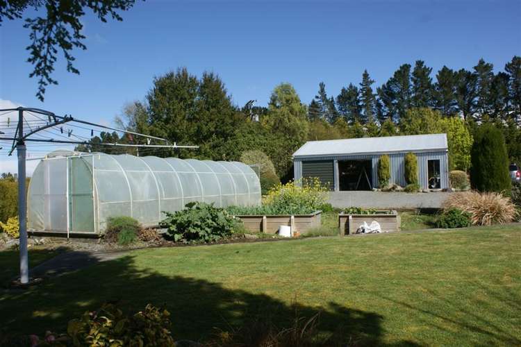 282 Sinclair Road Te Anau_16