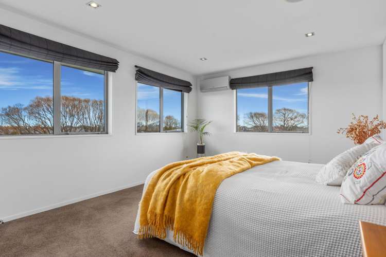 7 Somerville Crescent Aidanfield_9