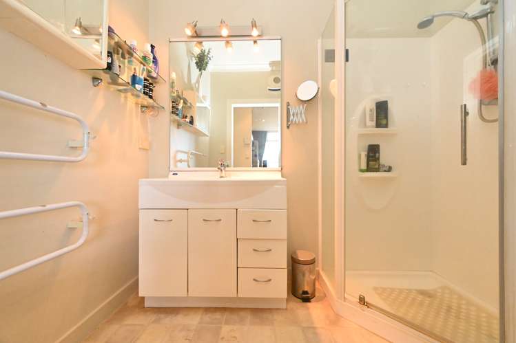 3g/3 Shakespeare Road Napier South_11