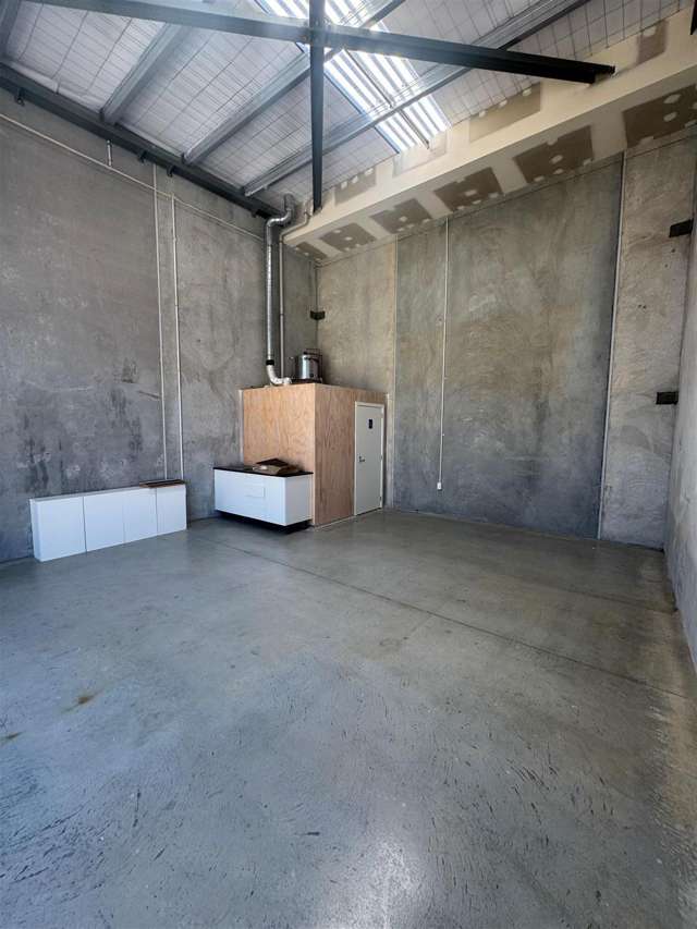 34/20 William Earp Place Tawa_3