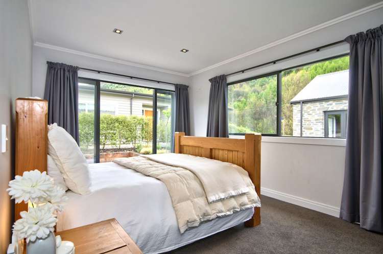 54 Norfolk Street Arrowtown_12