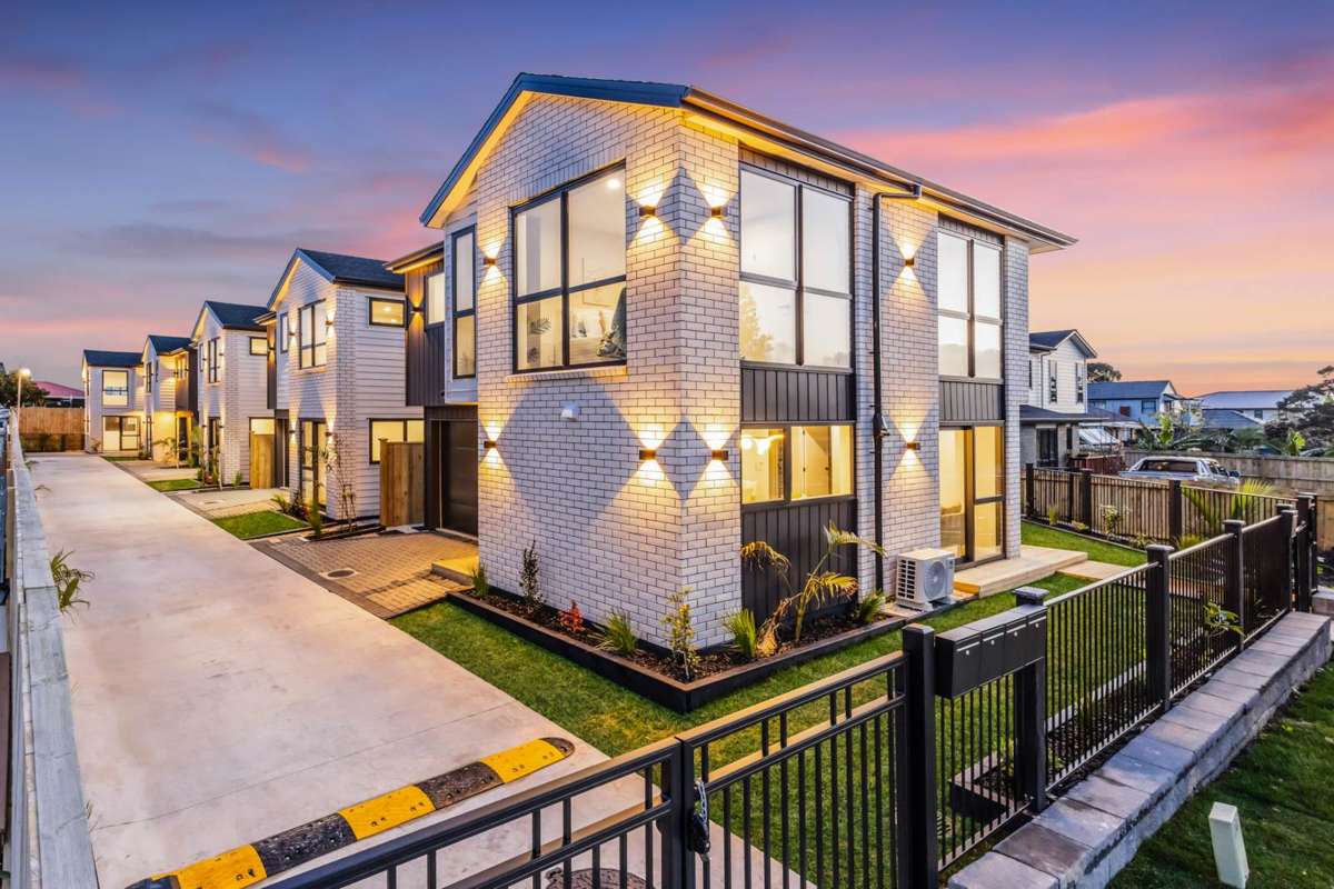 Lot 1/18 Buckland Road | Mangere East | Manukau City | Houses for Sale ...