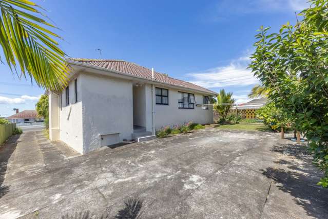 537 Richardson Road Mount Roskill_4