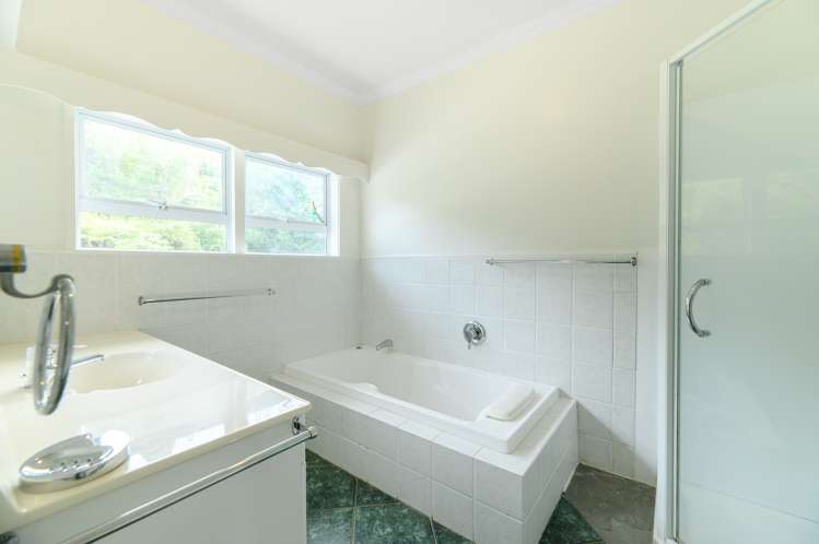 3 Laingrange Place Laingholm_7