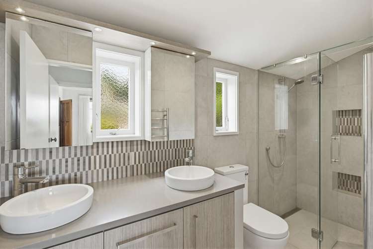 7 Tangahoe Street Paekakariki_16
