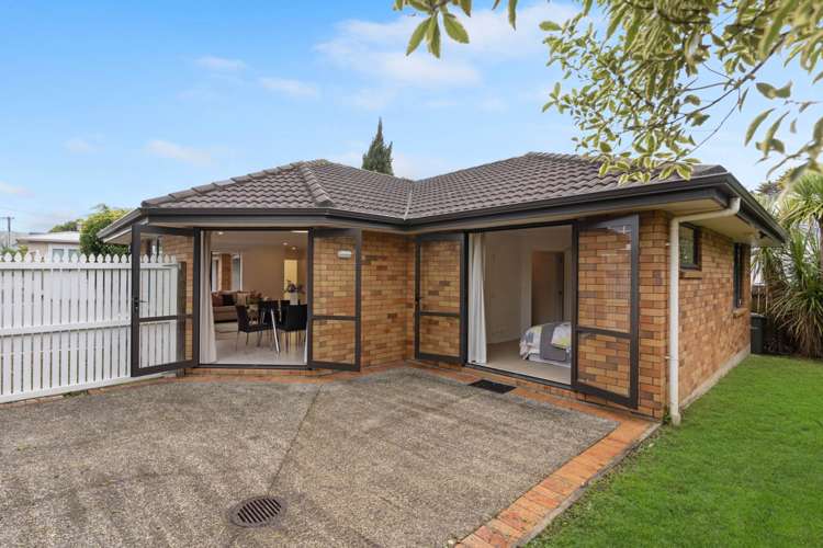 125 Saint Georges Road Avondale_18