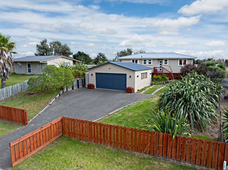 26 Ashwell Drive Port Waikato_19