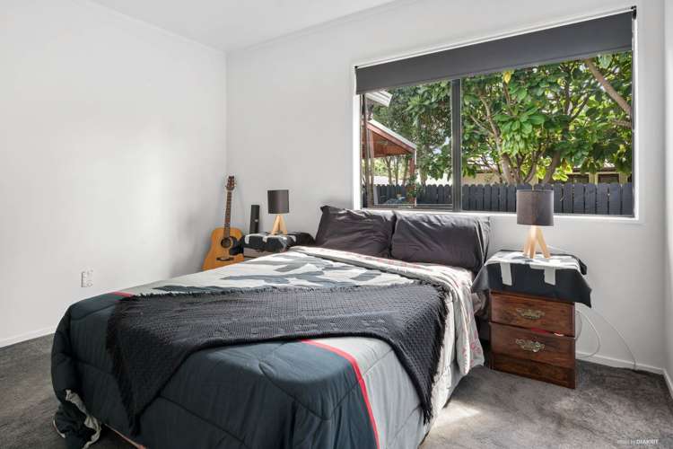 1/30 Pinehurst Place Wattle Downs_19