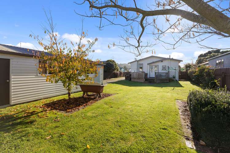 18 North Street Petone_16