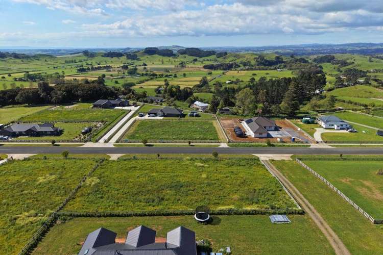 11 Kaipo Heights Drive_1