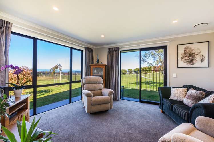 48 Huka Heights Drive Rangatira Park_5