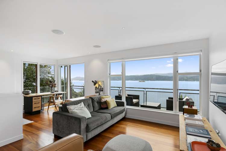 11 Fortification Road Karaka Bays_0