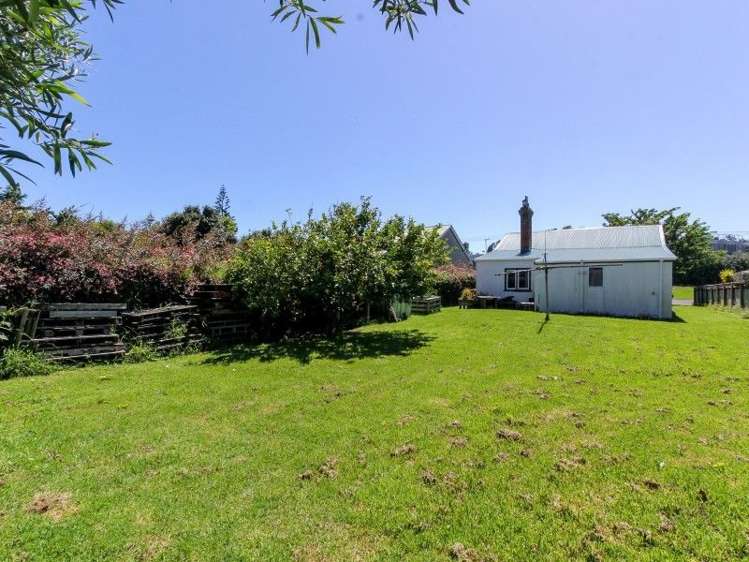 63 Queen Street Waitara_6