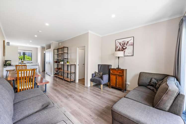 8/6 Onekiritea Road Hobsonville_6