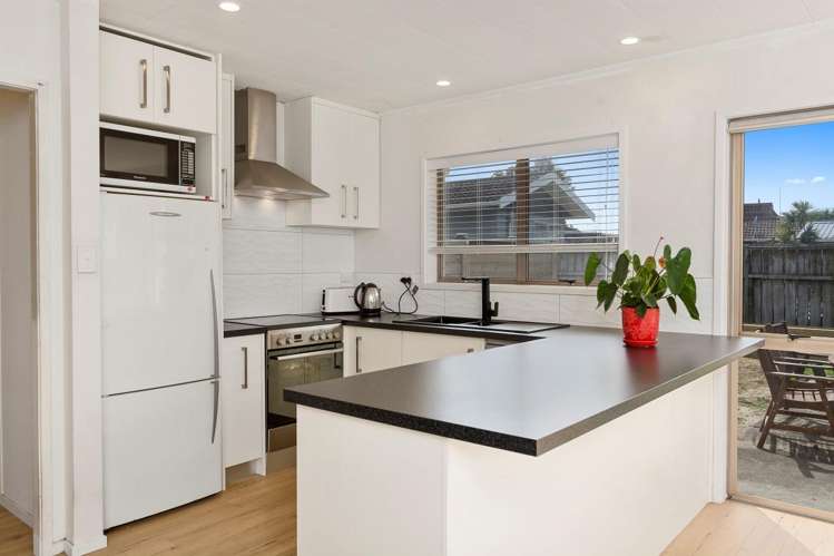 18b Tudor Place Mount Maunganui_2