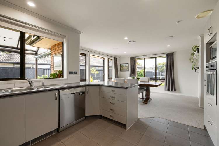 32 Winchester Place Rototuna North_7