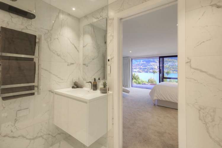 562 Peninsula Road Kelvin Heights_15