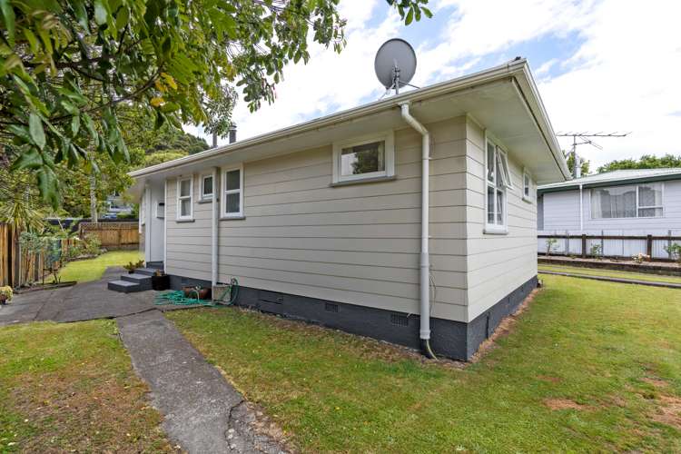 44 Watt Street Featherston_12