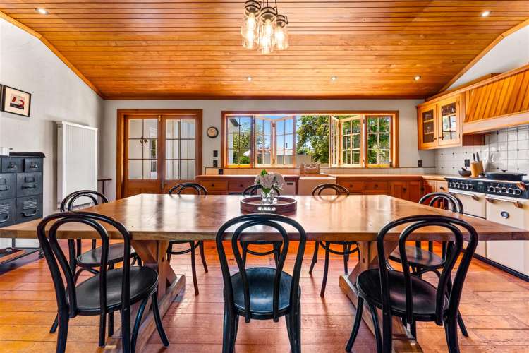 77 Covent Drive Stoke_20