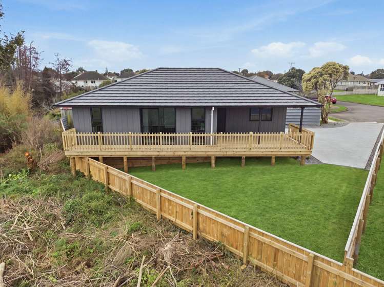 8 Tui Place Gonville_1