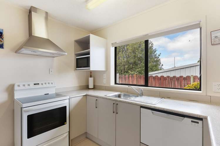 11b Majesty Place Half Moon Bay_12