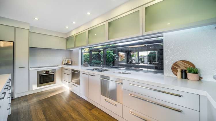 28b Springwater Avenue Northwood_14