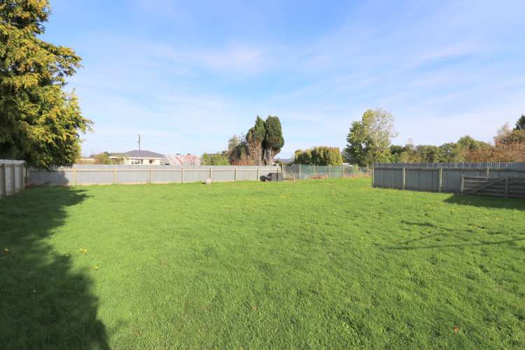 54 Tuai Street Ascot_17