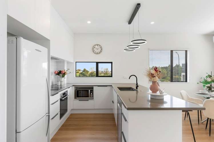 64 Whakatupu Road Flat Bush_9