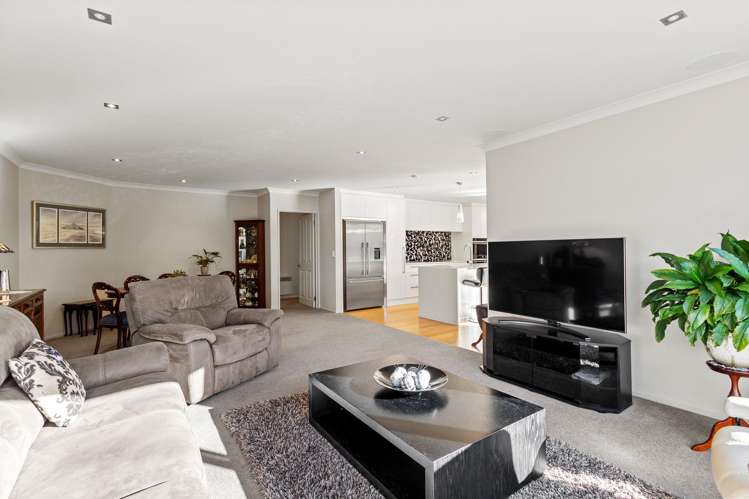 18 Woodhurst Drive Casebrook_8