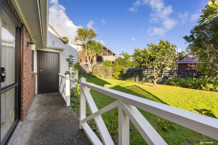 8 Fantail Court Orewa_18