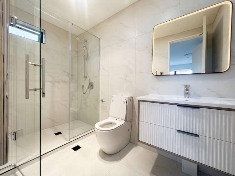 18 & 20 Kowaitau Avenue Beachlands_11
