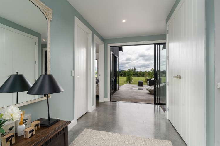 208a Wood Street Woodside_15