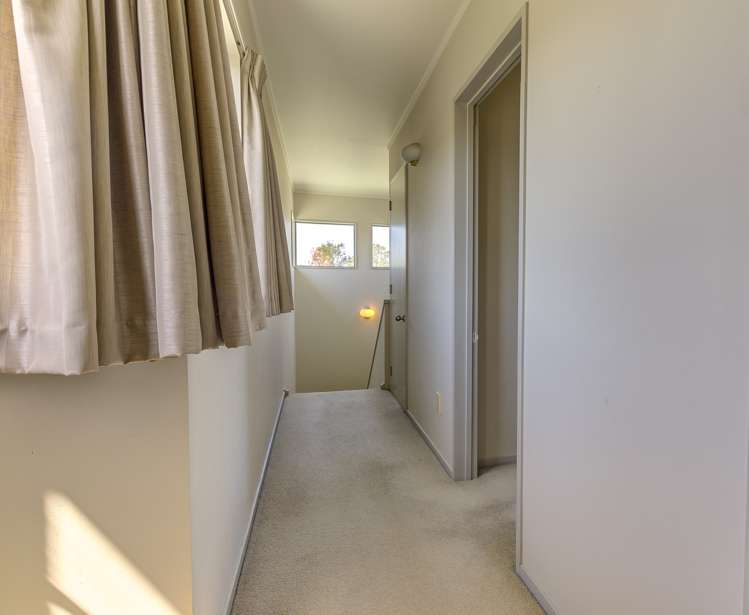 20 Piccadilly Lane Hillcrest_13