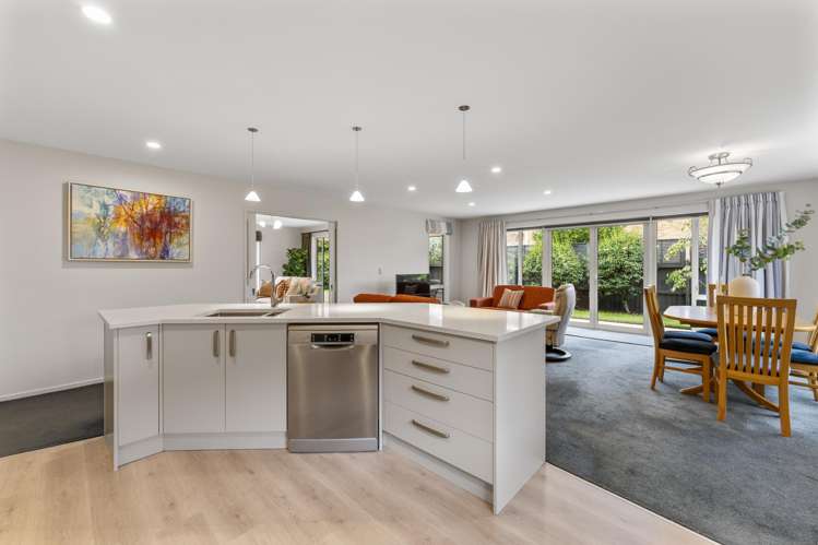 9 Saint Clair Close Harewood_4