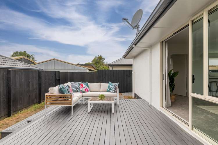 6 Lake Terrace Road Burwood_13