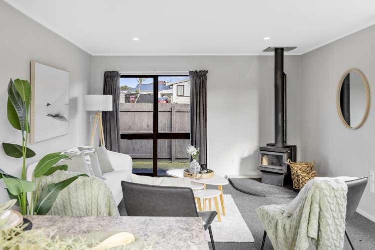 2/23 Newberry Place Richmond Heights_17