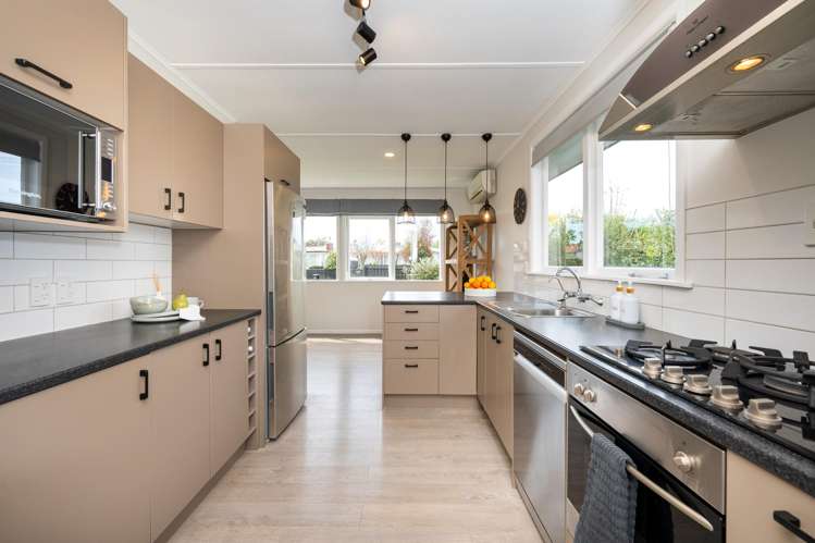 17 Lipscombe Crescent Havelock North_3