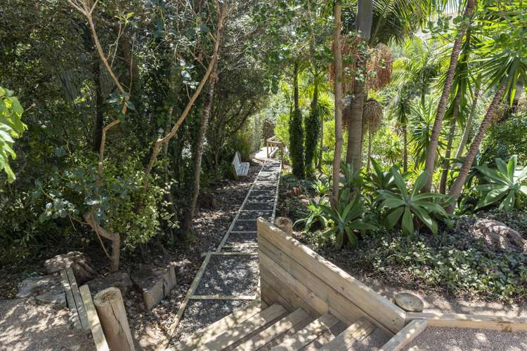 44 Hill Road Palm Beach_25