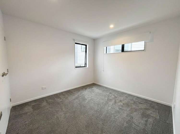 2/16 Buisson Glade West Harbour_5