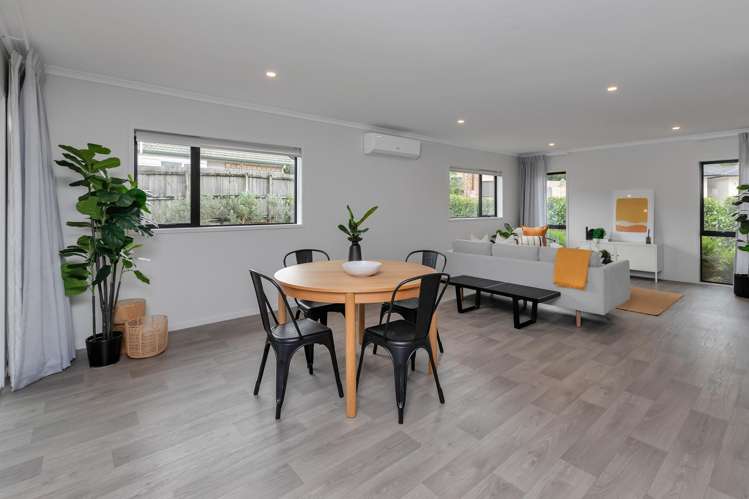 4 Royal St Annes Drive Te Kamo_8