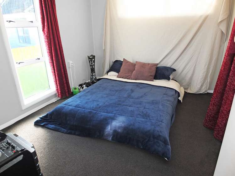 63 Cook Street Foxton_12