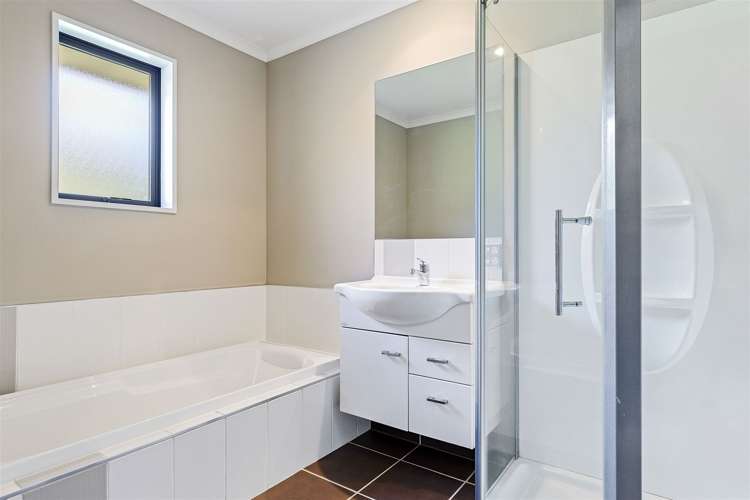 69 Leslies Road Cust_11