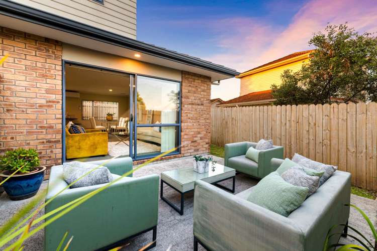 10 Orbit Place Flat Bush_6