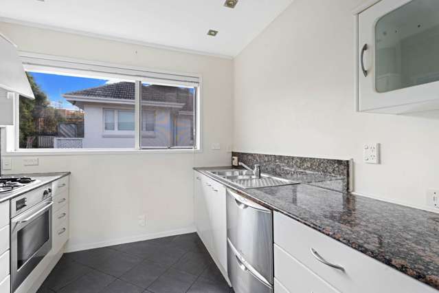 4/44 Campbell Road Onehunga_4