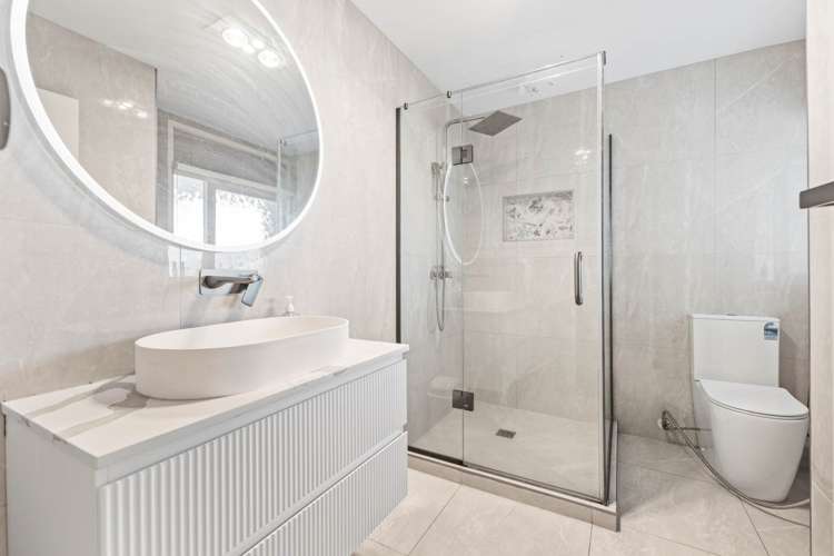 57 Adams Road South Pukekohe_14