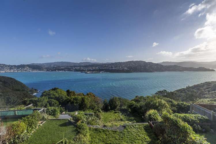 129 Akaroa Drive Maupuia_16