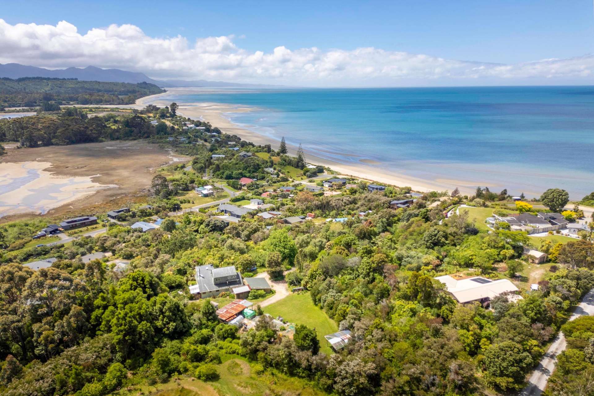 14 Lookout Road, Parapara Golden Bay_0